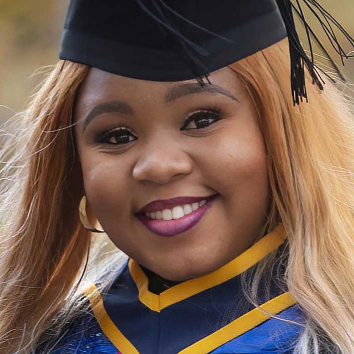 Jeannis Mobe, Dental Nurse at Gate Clinic Galway Jeannis Mobe, Dental Nurse at Gate Clinic Galway